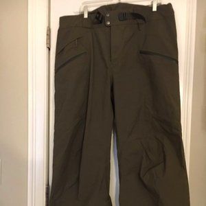 Brand New Mens XL ARCTERYX snowboard/ski Pants